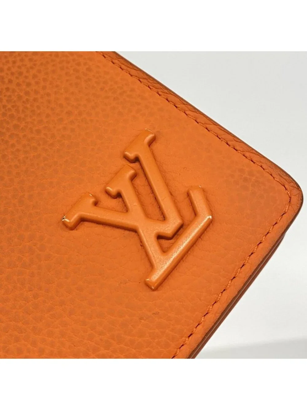 Louis Vuitton Wallet LV Aerogram Portefeuille Brazza Volcano Orange